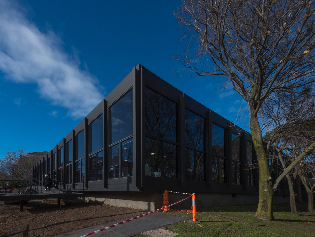 Toorak LIbrary, Melbourne - arch: Yuncken Freeman (1972) | ph: Federico Passi©2016